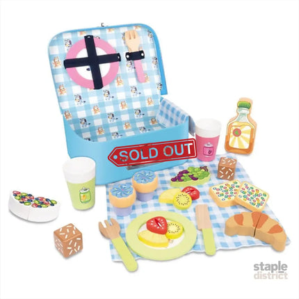 Bluey - Picnic Basket Set - Baby & Kids > Baby & Kid’s Toys > Outdoor Play Equipment