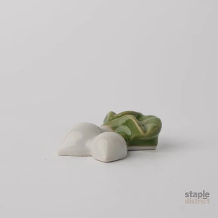 Chopstick Rest White & Green Radish - Appliances > Kitchen Appliances > Toasters & Grills